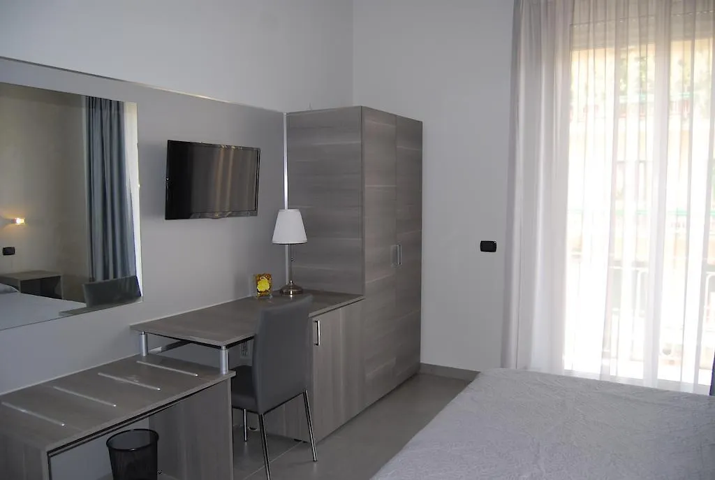 ***  La Dimora Bed & Breakfast Catania Italy